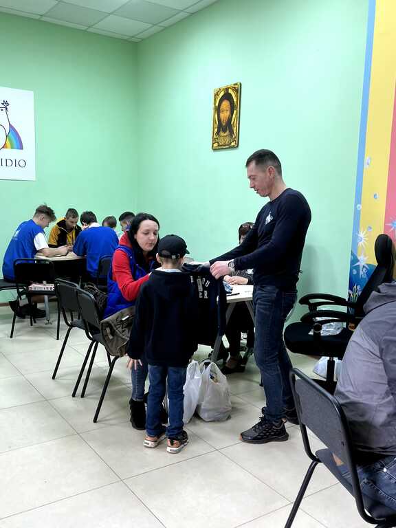 Kiev, Sant'Egidio's humanitarian work with refugees, the elderly, the homeless: a sign of hope amid the dark days of war